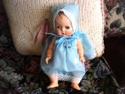 tiny tears blue